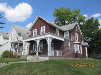 Main picture of 2429 S Calhoun St