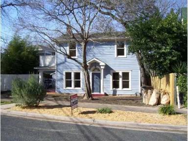 Main picture of 3204 Lipscomb St