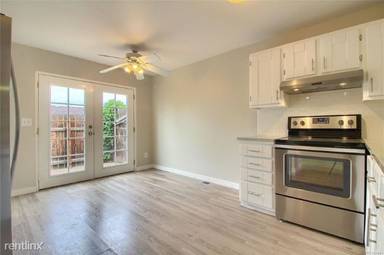 Main picture of 5731 W 92nd Ave