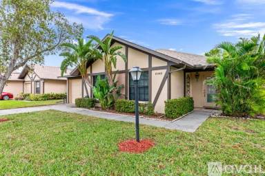 Main picture of 13149 Inglenook Ct