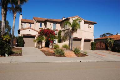 Main picture of 772 Calle de Soto