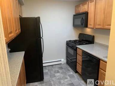 Main picture of 58 Leo M Birmingham Pkwy