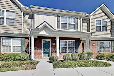 Main picture of 2042 Shaylin Loop