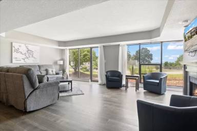 Main picture of 85 La Jolla Dr