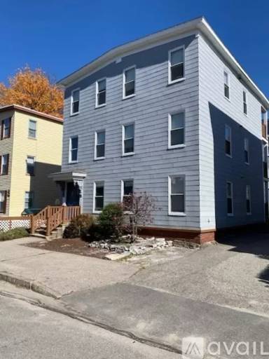 Main picture of 369 Dubuque St