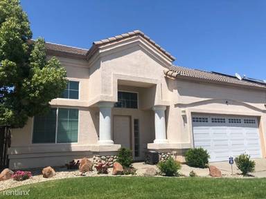 Main picture of 9057 Robbins Rd