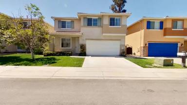 Main picture of 14 Iroquois Ct