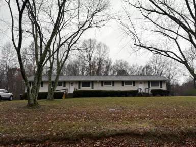 Main picture of 165-73 Flat Ridge Rd