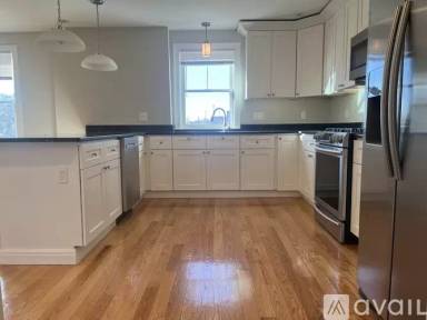 Main picture of 45 Spring St