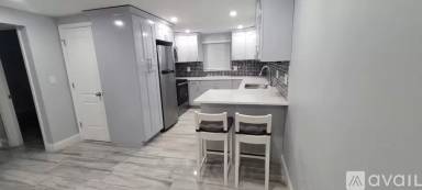 Main picture of 1000 SE 15th St