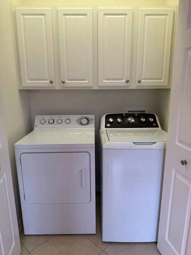 Main picture of 28 Darby Creek Ct