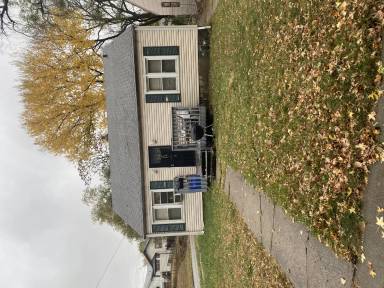 Main picture of 3401 Monroe Ave
