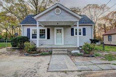 Main picture of 515 North Dr