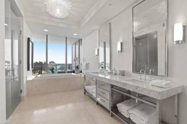 Main picture of St Regis Residences