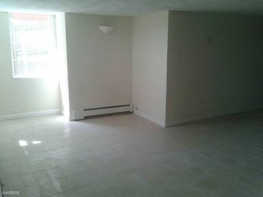 Main picture of 255 Webster St