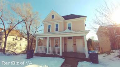 Main picture of 425 Bullitt Ave SE
