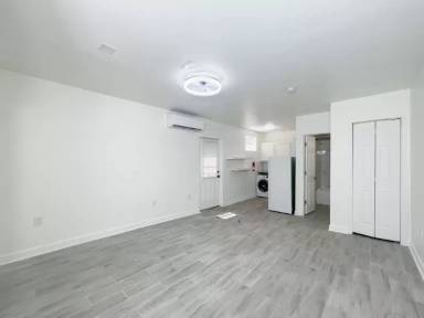 Main picture of 8310 Flower Ave