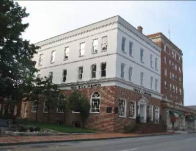 Main picture of 22 S Main St