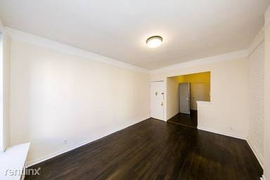 Main picture of 340 E 81st St