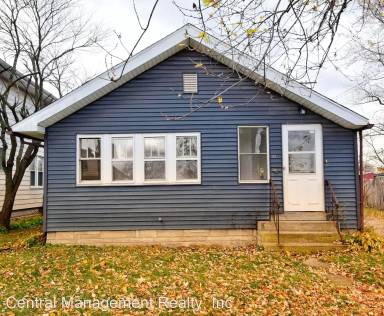 Main picture of 112 E Victoria St