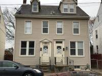 Main picture of 863 E Poplar St