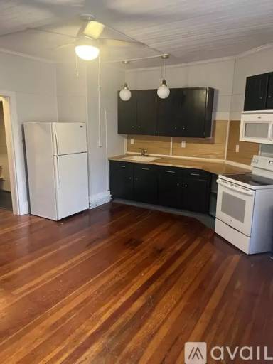 Main picture of 49 Reed St