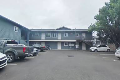Main picture of 725 NW 13th St