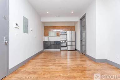 Main picture of 1295 Greene Ave