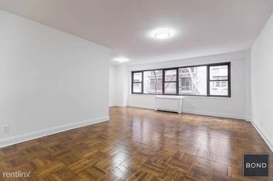 Main picture of Sutton Town House