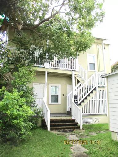 Main picture of 133 Cottage Ln