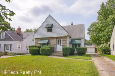 Main picture of 6850 Greenleaf Ave