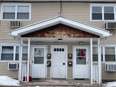 Main picture of 619 Cedar St
