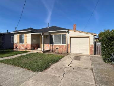 Main picture of 2869 Maricopa Ave