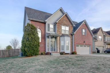 Main picture of 2901 Brewster Dr
