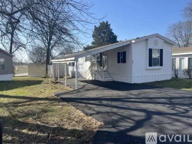 Main picture of Colony Cove Mobile Home Parklot 32