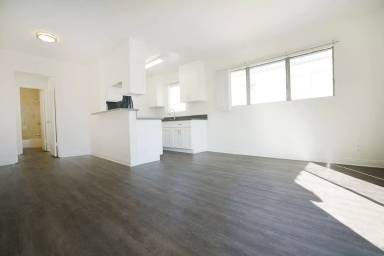 Main picture of 1204 California Ave