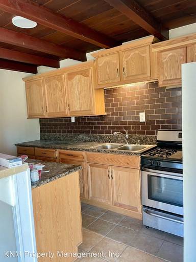 Main picture of 13442 S Budlong Ave