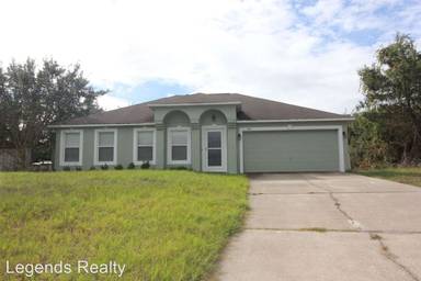 Main picture of 647 Elwood St