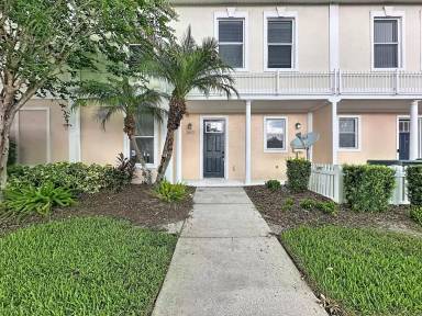 Main picture of 2053 Green Oak Ct