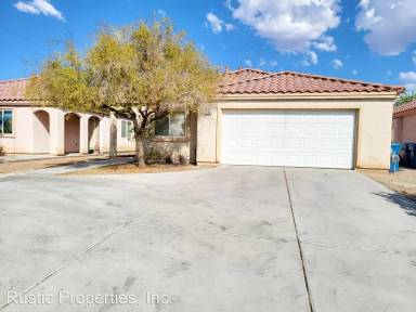 Main picture of 1554 N Christy Ln