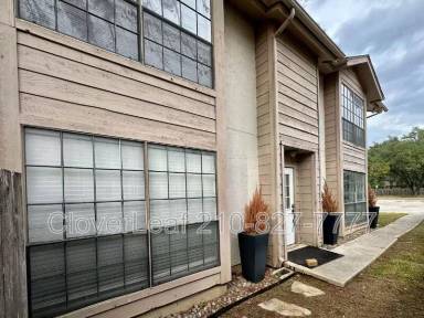 Main picture of 10561 Starcrest Dr