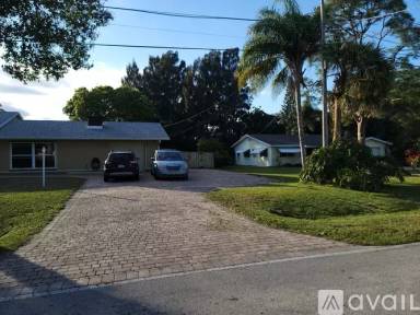 Main picture of 5903 Sunset Blvd