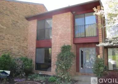 Main picture of 16 Great Pines Ct