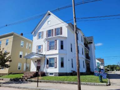 Main picture of 218 Amory St