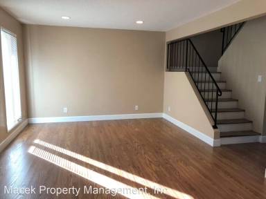 Main picture of 1200 32nd St S