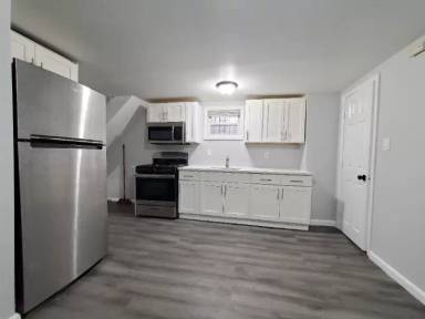 Main picture of 11 Bartholdi Ave