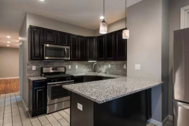 Main picture of 461 Hamilton St