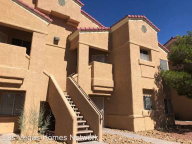 Main picture of 900 Heavenly Hills Ct