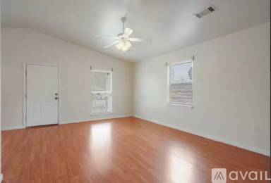 Main picture of 370 Cedar Ln