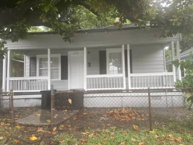 Main picture of 120 Ferrill St